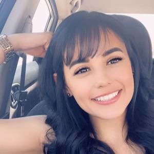 Meet your Posher, Mellicent